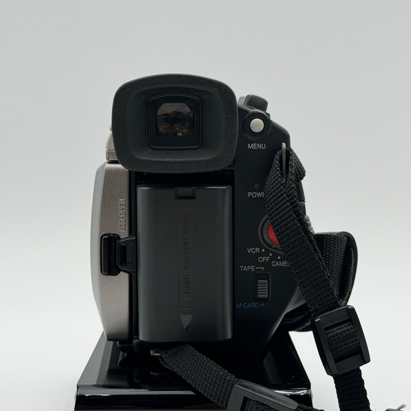 Panasonic PV-DV400D With Carrying case READ