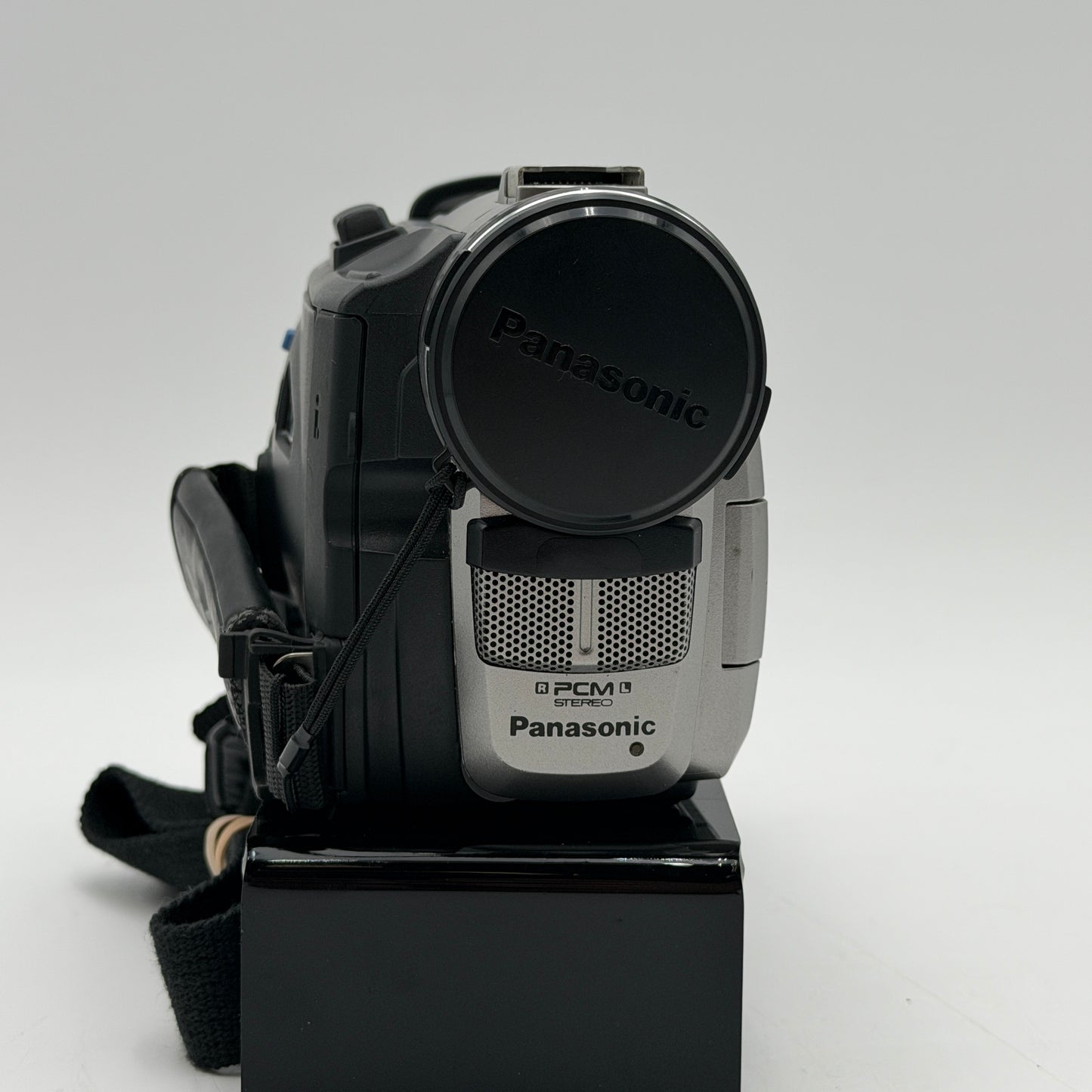Panasonic PV-DV400D With Carrying case READ