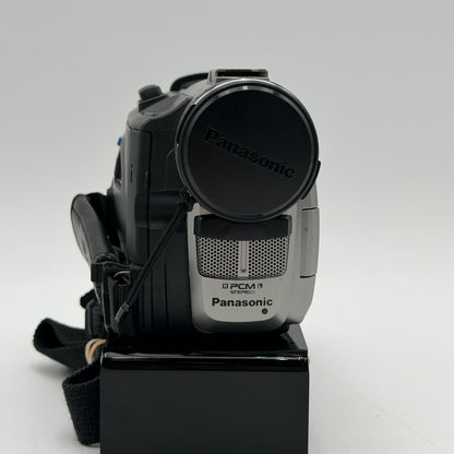 Panasonic PV-DV400D With Carrying case READ