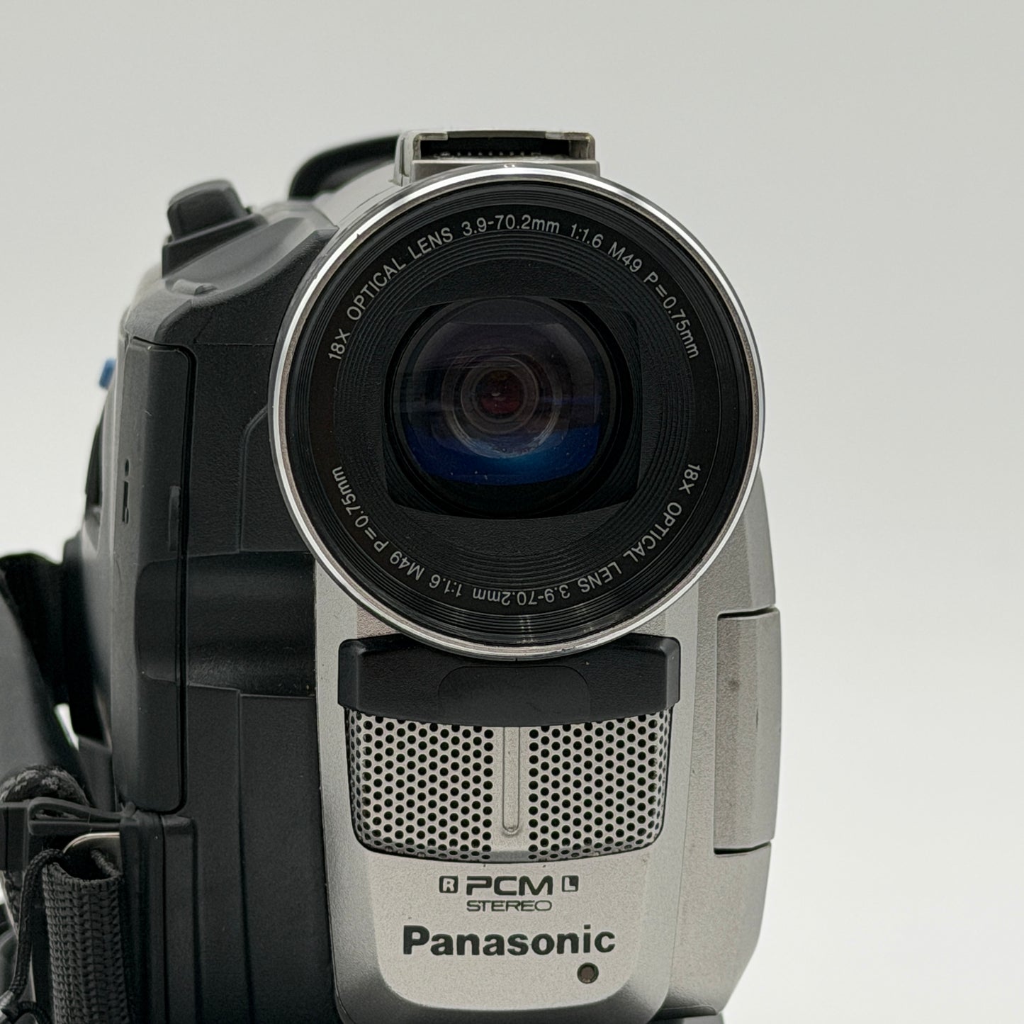 Panasonic PV-DV400D With Carrying case READ
