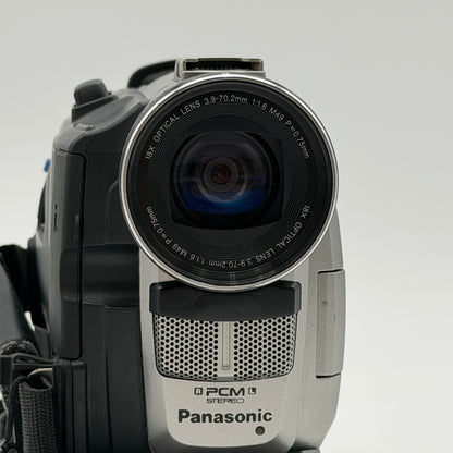 Panasonic PV-DV400D With Carrying case READ