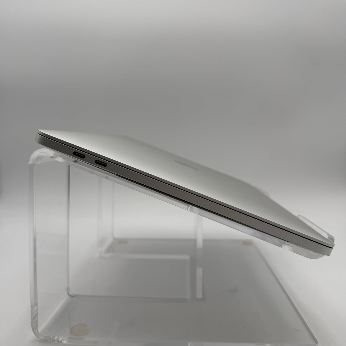 Apple MacBook Pro 13 inch A1706 2016 For Parts Or Repair