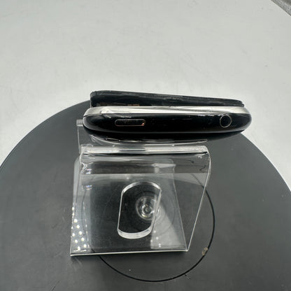 Lot of two Apple iPhone 3GS 8GB READ
