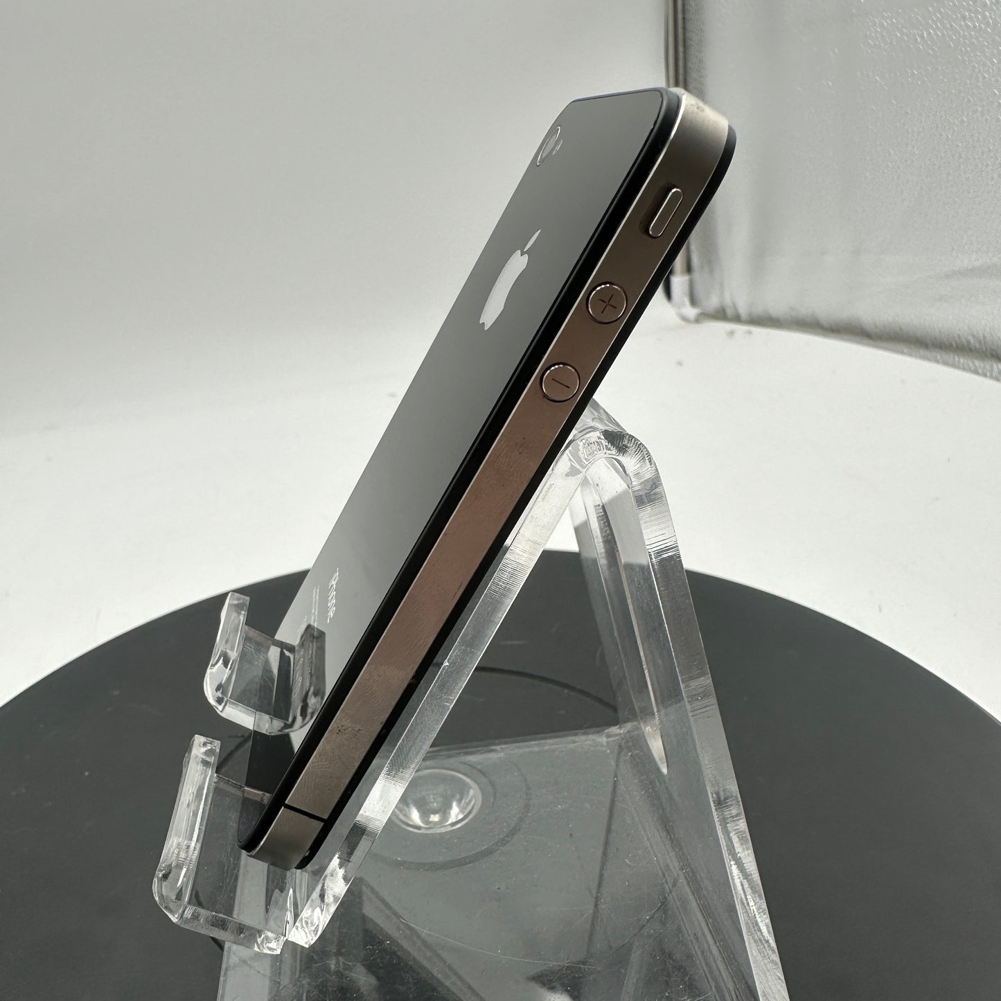 Apple iPhone 4 32GB READ