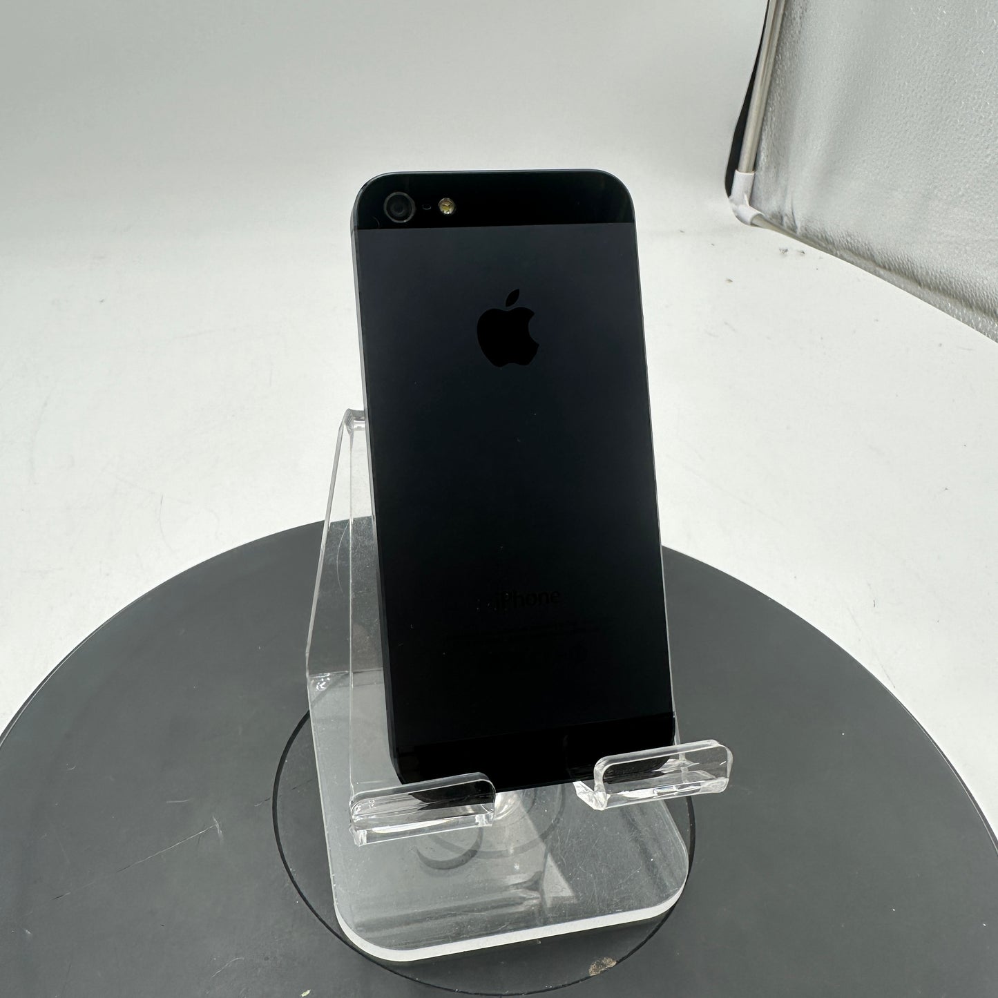 Apple iPhone 5 16GB READ
