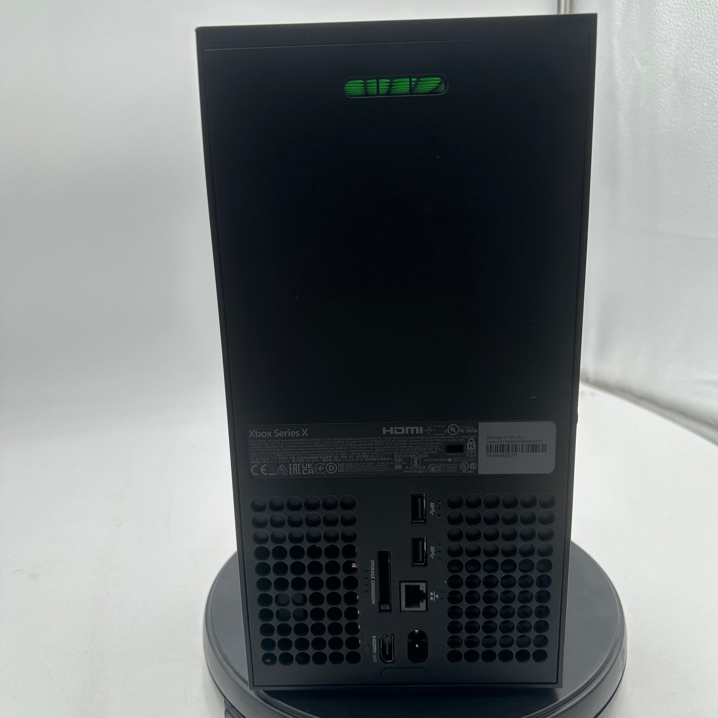 Microsoft Xbox Series X (1882) 2020 Video Game Console 825GB READ