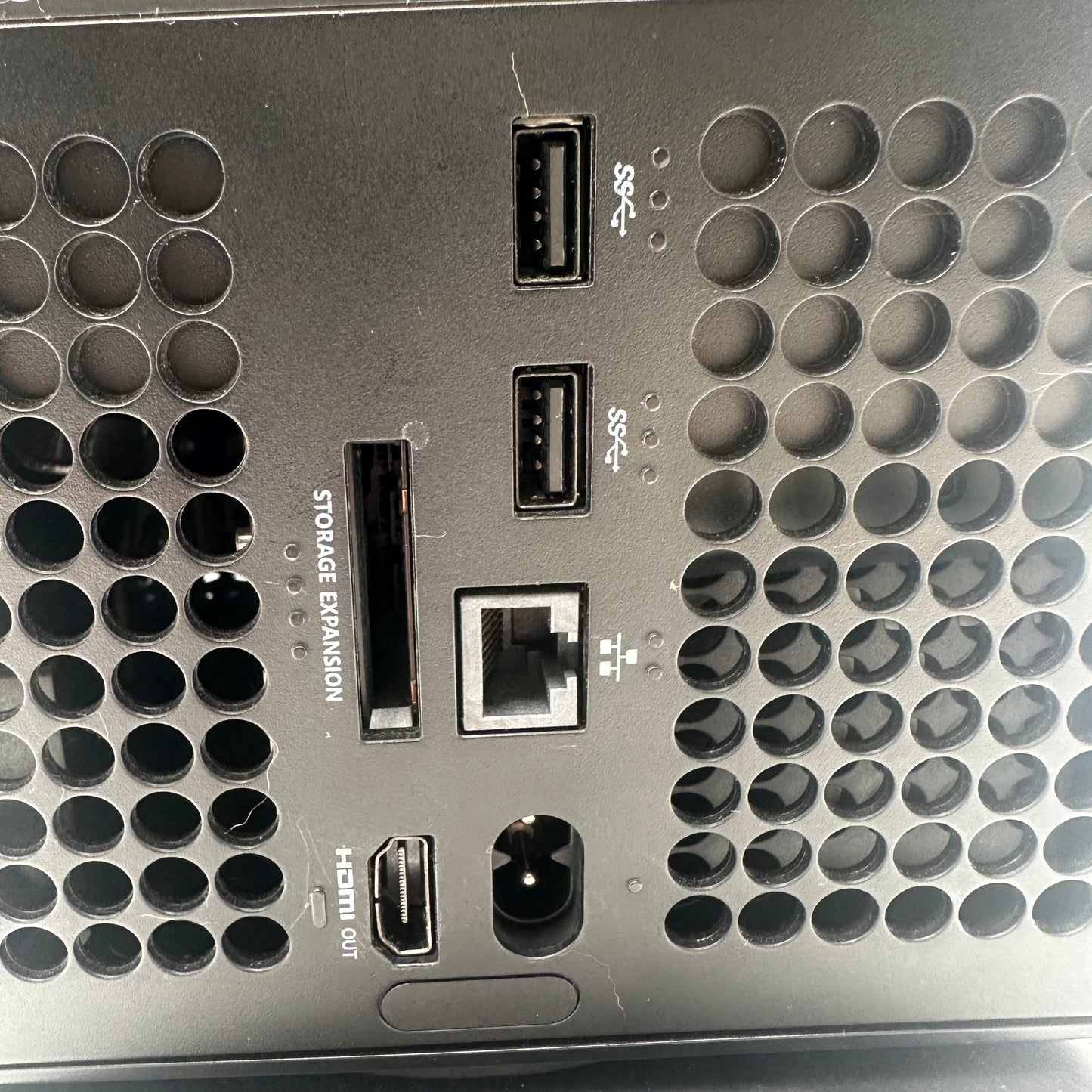Microsoft Xbox Series X (1882) 2020 Video Game Console 825GB READ