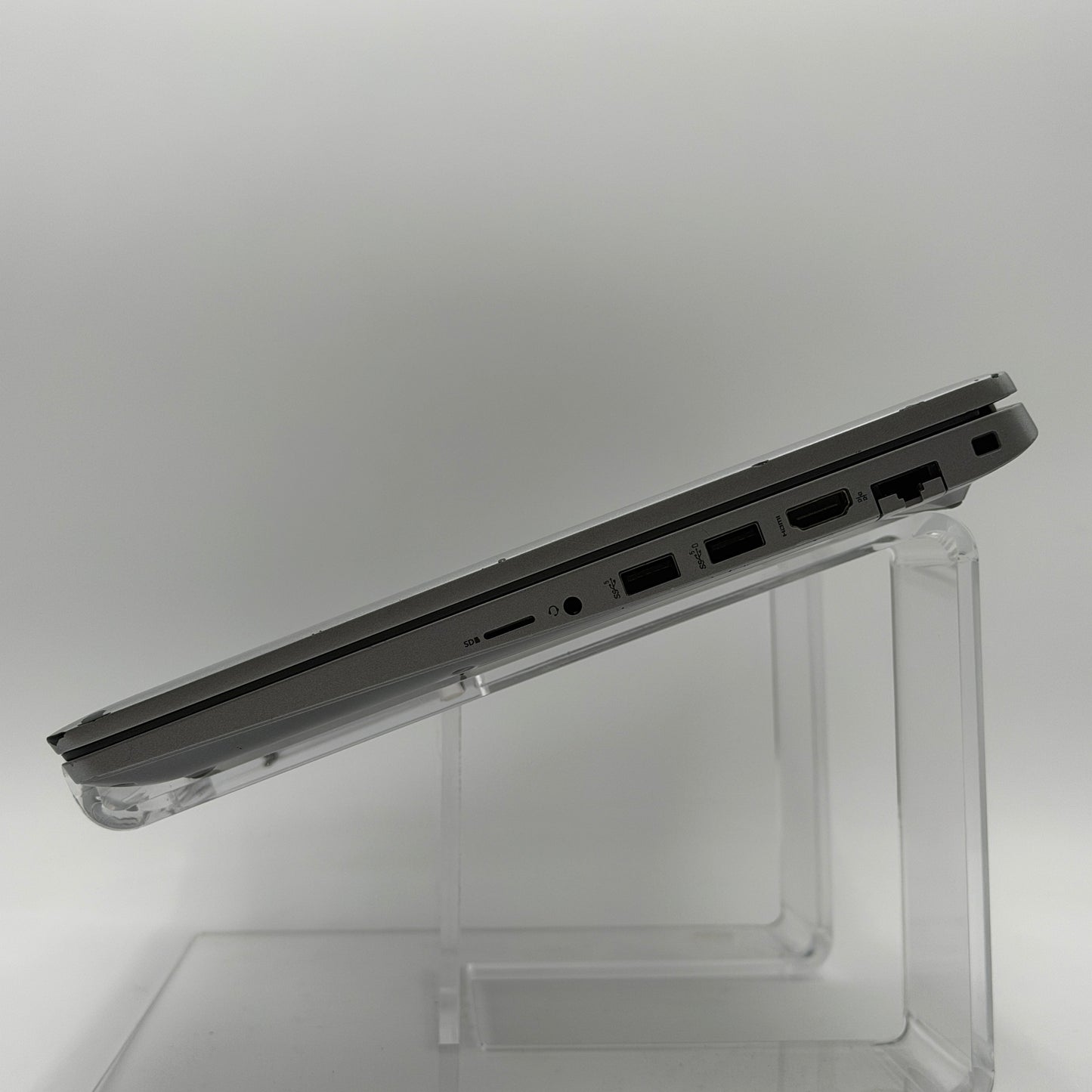 Dell Latitude 5530 16-inch Core i5 12th Gen 16GB 512GB READ