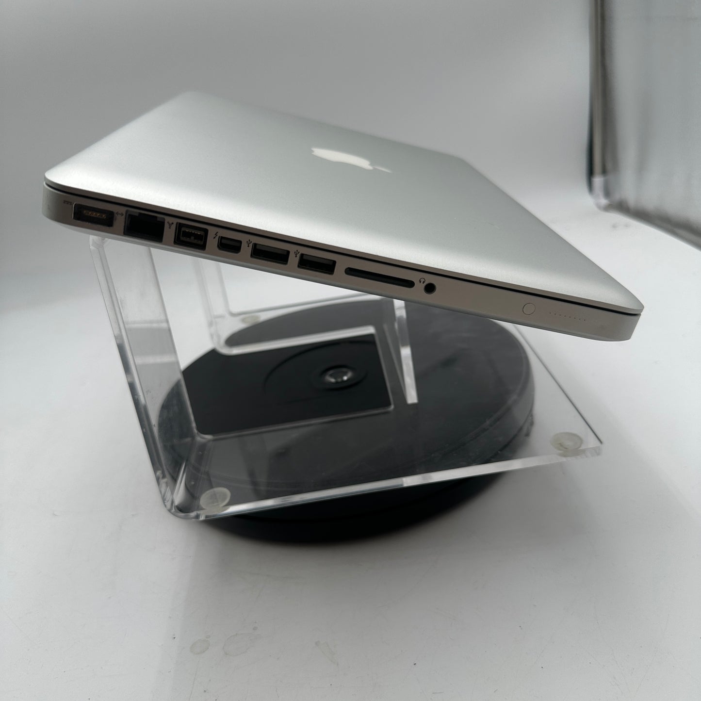 Apple MacBook Pro 13" A1278 (2011) Core i5 2.3GHz 16GB RAM 500GB SSD