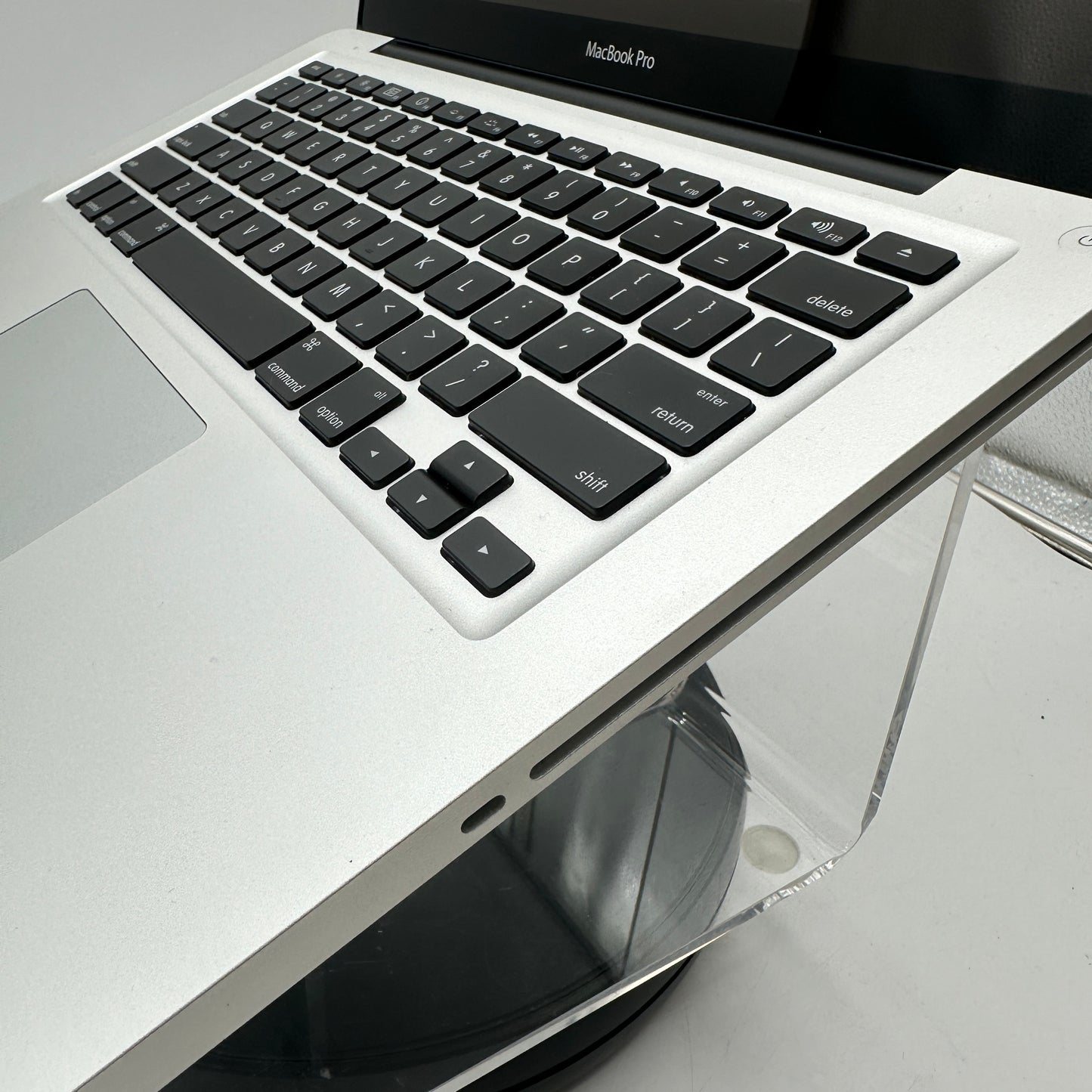 Apple MacBook Pro 13" A1278 (2011) Core i5 2.3GHz 16GB RAM 500GB SSD