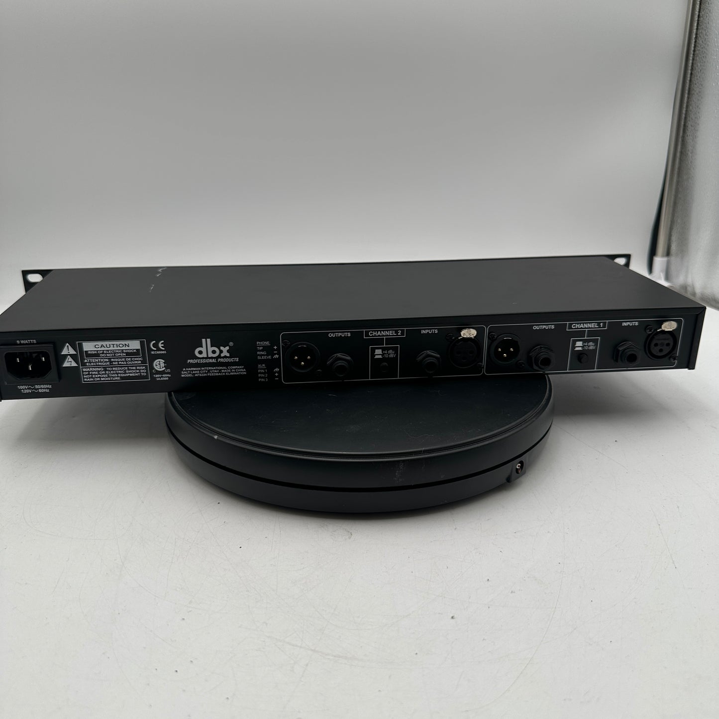 DBX DBX224V Advanced Feedback Suppression READ