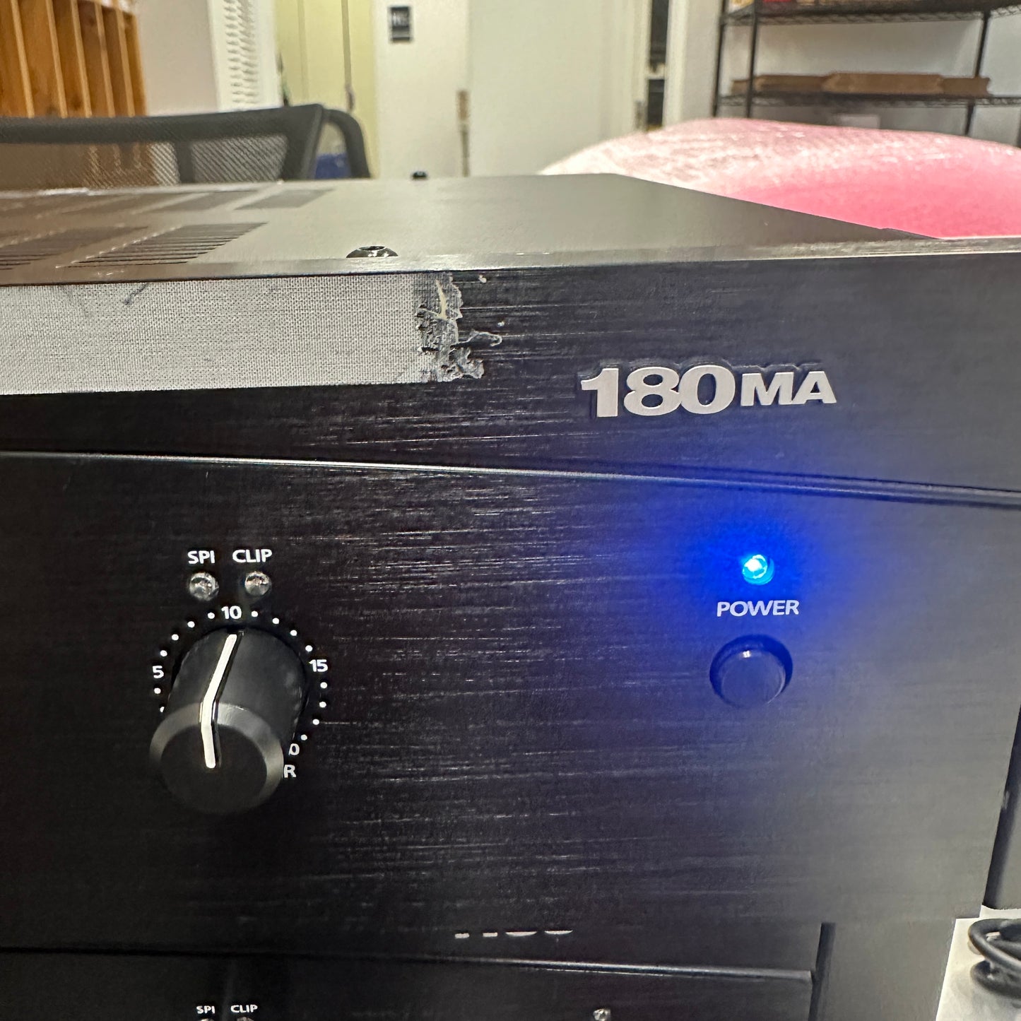 Crown 180MA G180MA Commercial Pro Audio 4-Channel 80W Amplifier READ