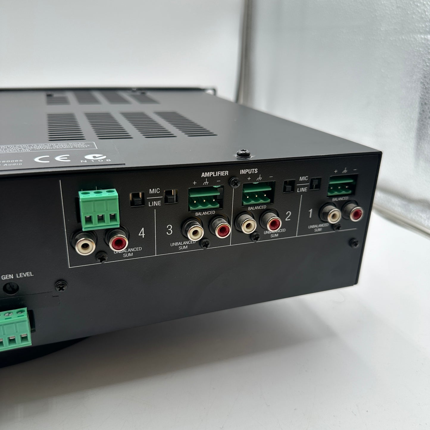 Crown 1160MA Commercial Pro Audio 4-Channel 160W Amplifier READ