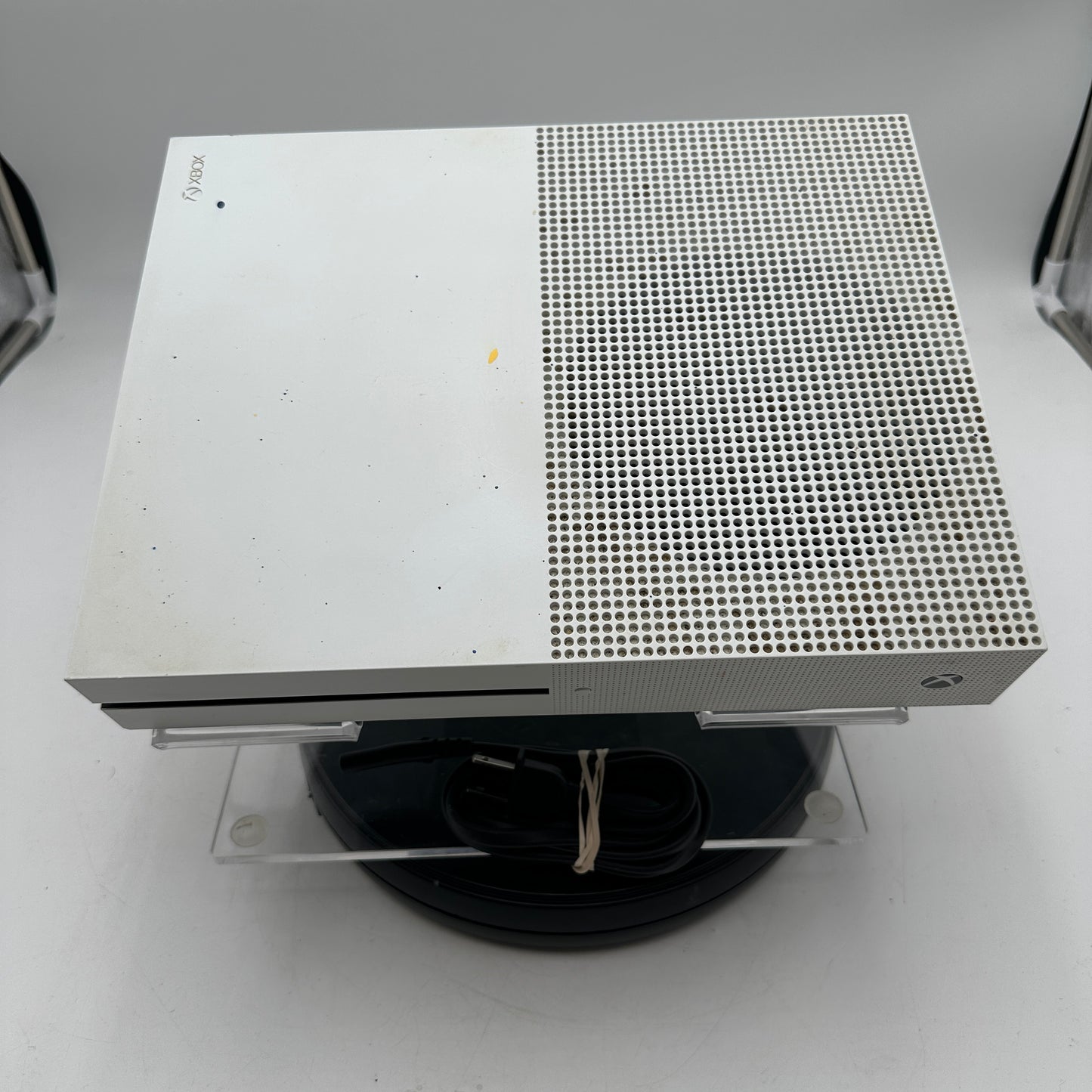 Microsoft Xbox One S (1681) 2016 READ
