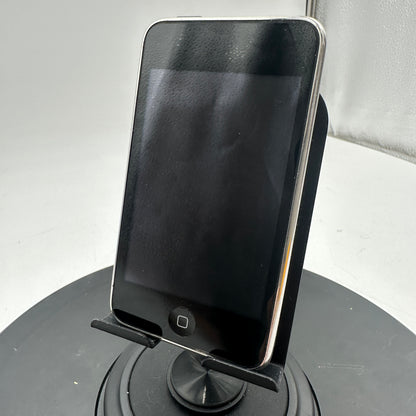 Apple iPod Touch 2nd Gen A1288 8GB Classic MP3 Player