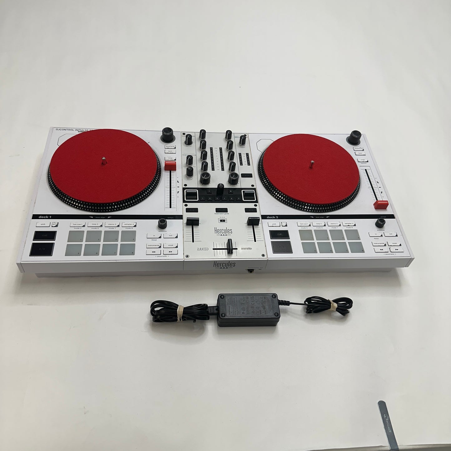 Hercules Impulse T7 White Edition DJ Controller