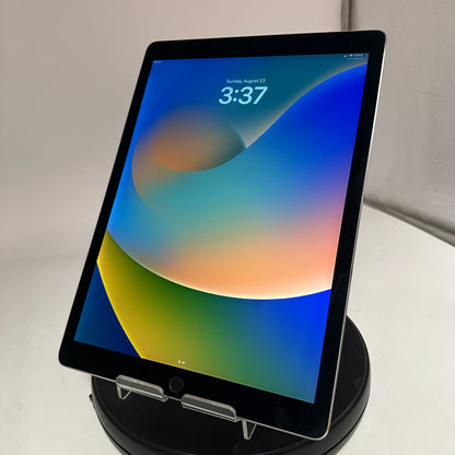 Apple iPad Pro 12.9" (2nd Gen) A1671 512GB Silver Unlocked READ