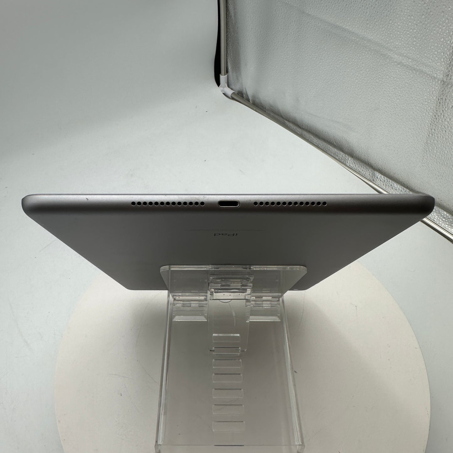 Apple iPad 5th Gen A1822 (2017) 32GB Wi‑Fi
