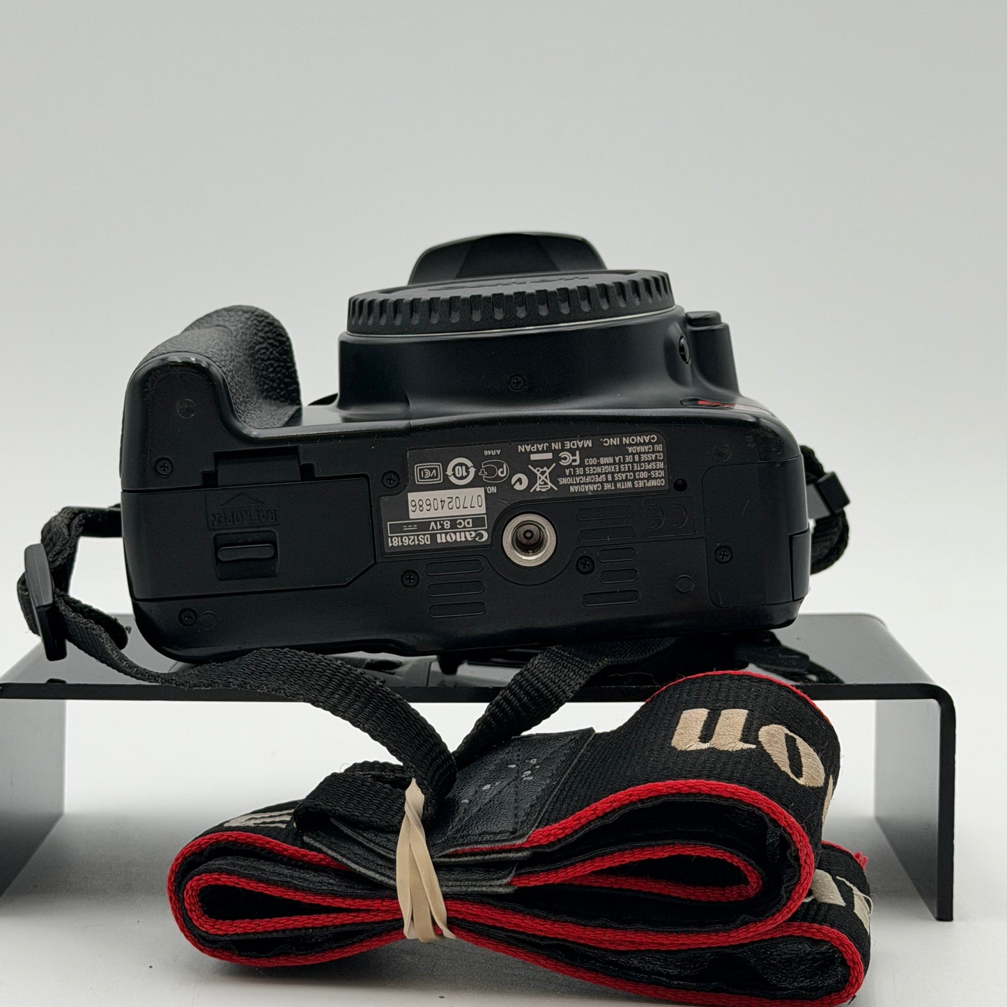 Canon EOS Rebel XSi Digital SLR Camera Body 450D