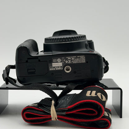 Canon EOS Rebel XSi Digital SLR Camera Body 450D