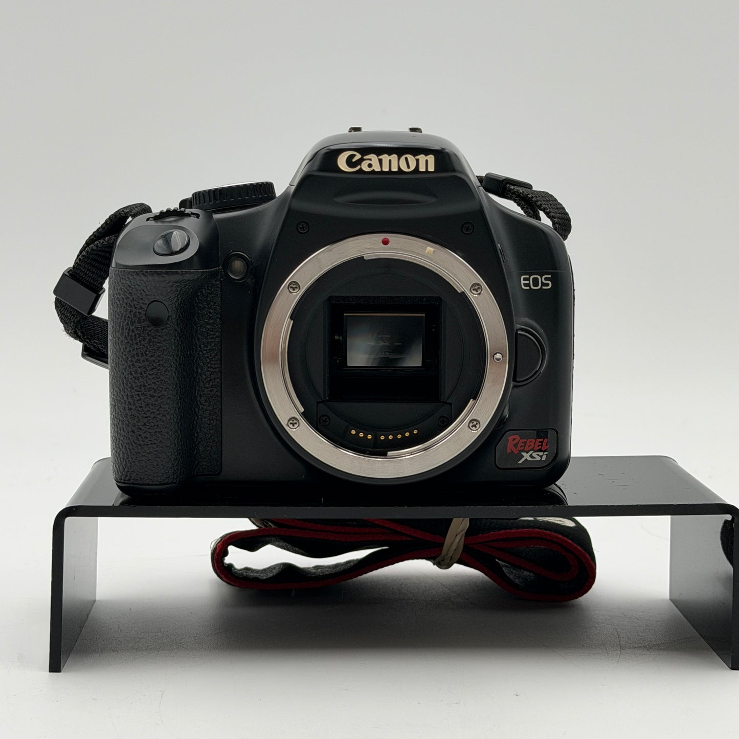 Canon EOS Rebel XSi Digital SLR Camera Body 450D