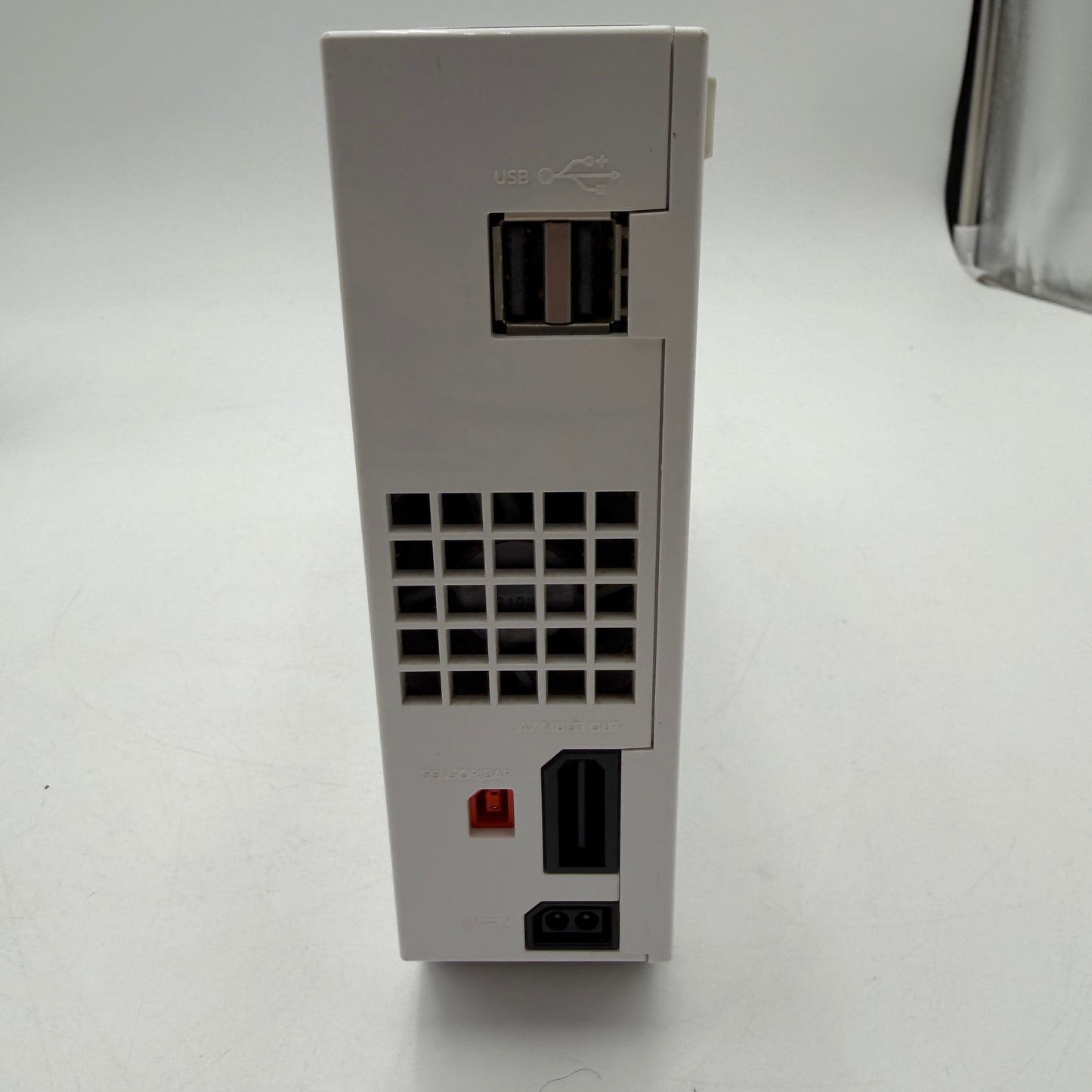 Nintendo Wii (RVL-001) Video Game System - Used - B - White