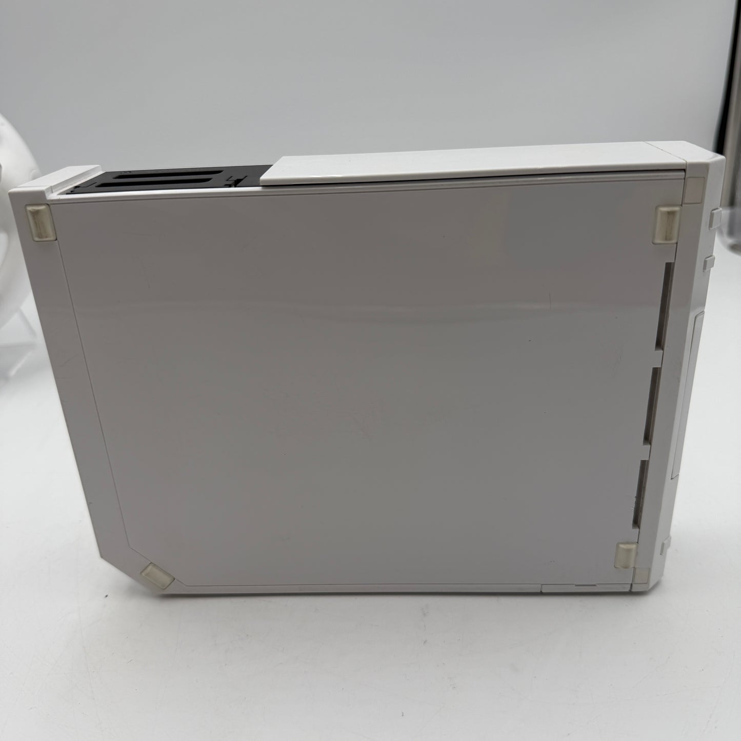 Nintendo Wii (RVL-001) Video Game System - Used - B - White