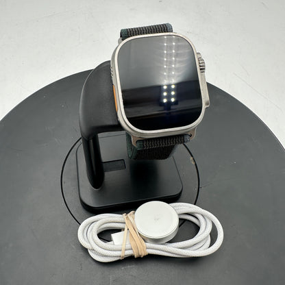 Unlocked Apple Watch Ultra 2 A2986 (2023) 49mm Titanium Silver GPS + Cellular