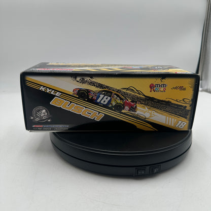 Action Racing 2009 Kyle Busch #18 M&M's Toyota Camry 1:24 Action Platinum Series Diecast