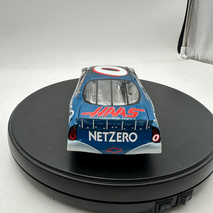 Action Racing NASCAR #0 Ward Burton NetZero Shark Tale 2004 Monte Carlo 1:24 Diecast