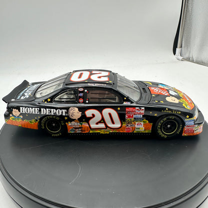 Action Racing 2002 Tony Stewart #20 Home Depot Peanuts Great Pumpkin 1:24 Diecast