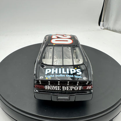 Action Racing 2002 Tony Stewart #20 Home Depot Peanuts Great Pumpkin 1:24 Diecast
