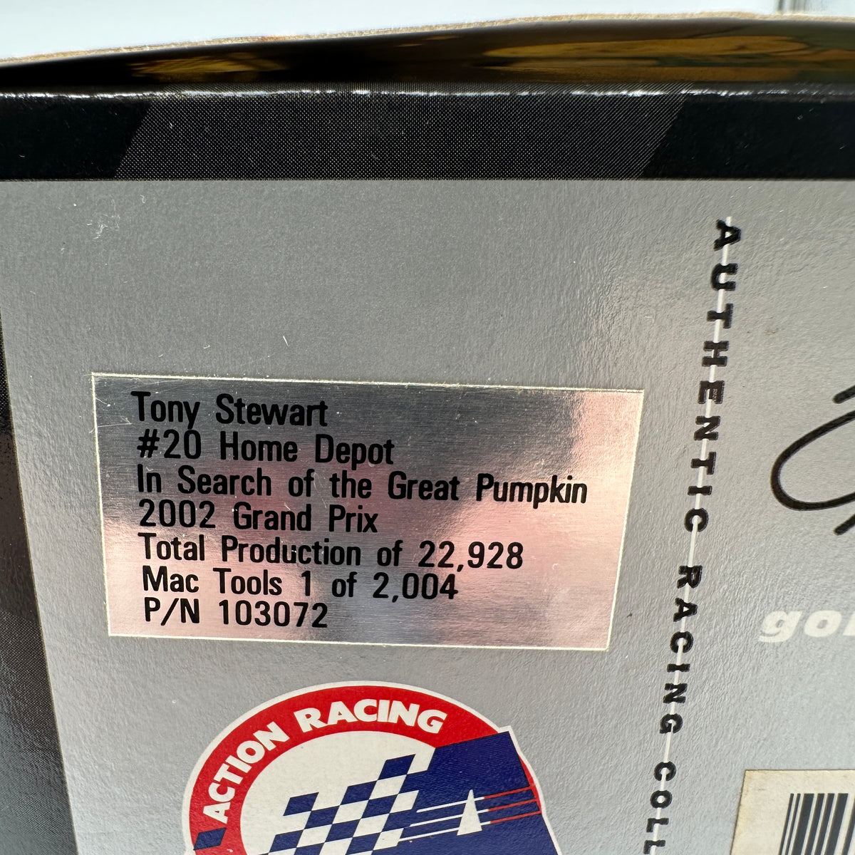 Action Racing 2002 Tony Stewart #20 Home Depot Peanuts Great Pumpkin 1:24 Diecast