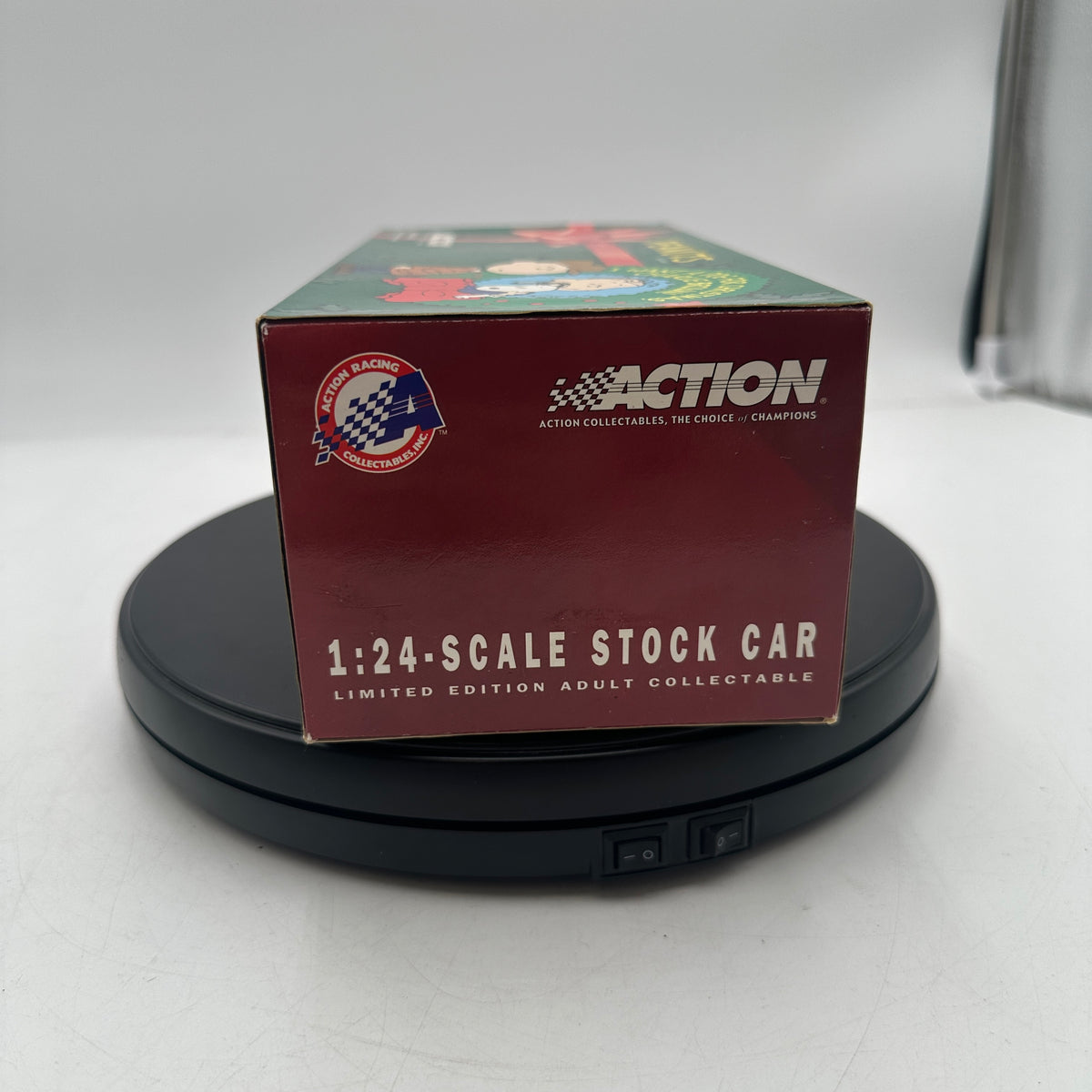 Action Racing ARC 1:24 2003 Chevrolet Monte Carlo Diecast Peanuts