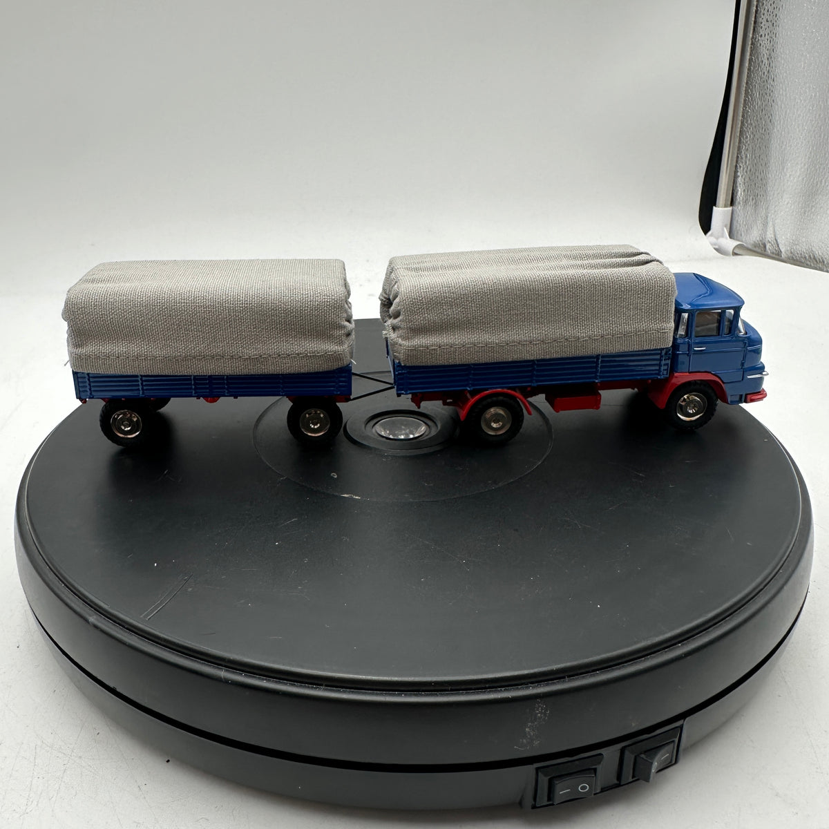 Marklin 18040 Krupp Frontlenker Flatbed Truck & Trailer 1:45 Diecast Insider Club