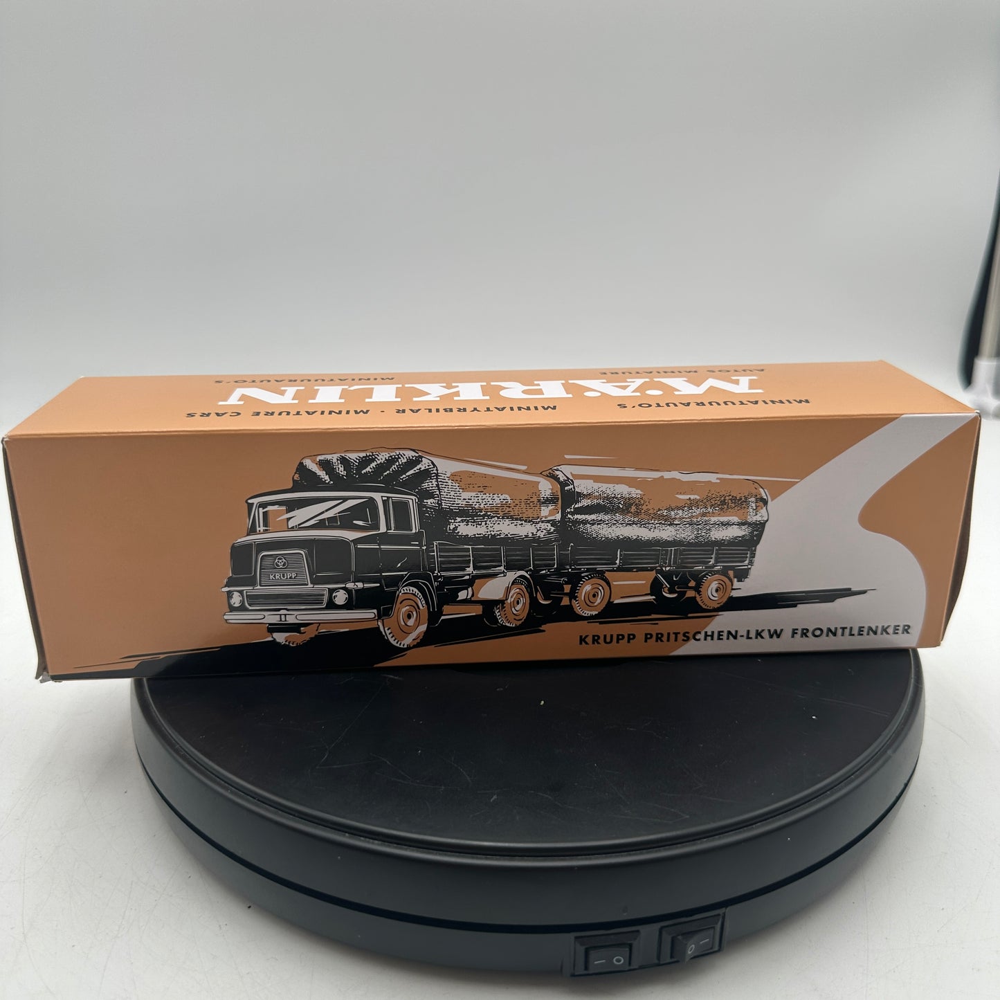 Marklin 18040 Krupp Frontlenker Flatbed Truck & Trailer 1:45 Diecast Insider Club