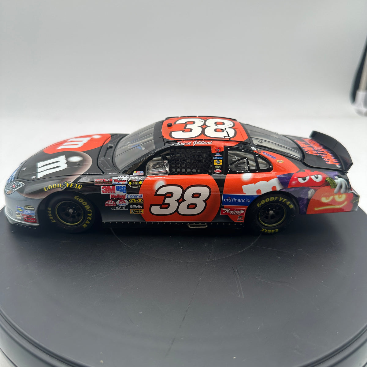 MotorSports Authentic 2006 Action David Gilliland #38 M&M’s Halloween