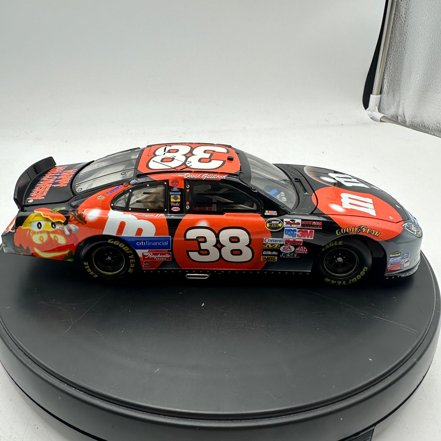 MotorSports Authentic 2006 Action David Gilliland #38 M&M’s Halloween