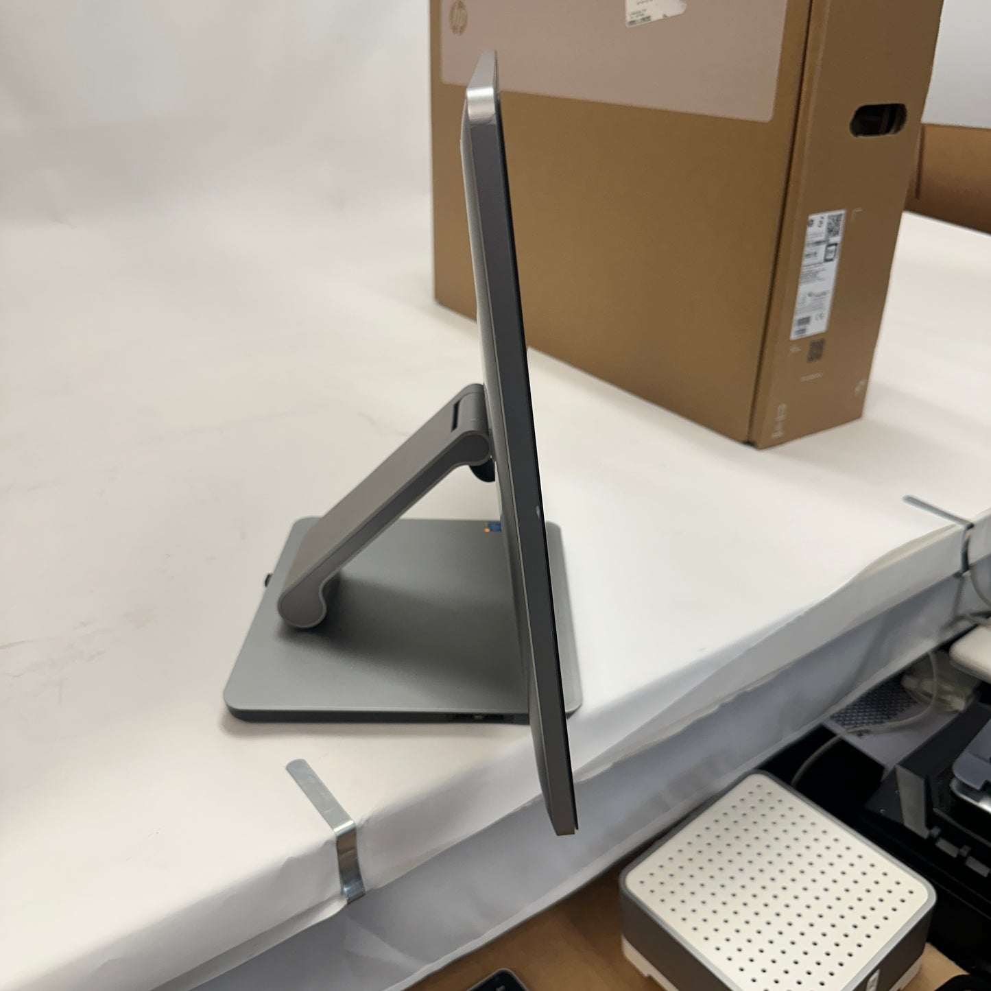 Dell Inspiron 2350 All-in-One READ