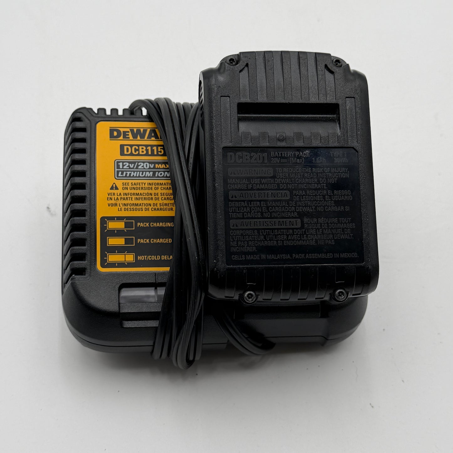 DeWalt DCB115-QW Charger and DCB201 20V Max Battery Kit READ