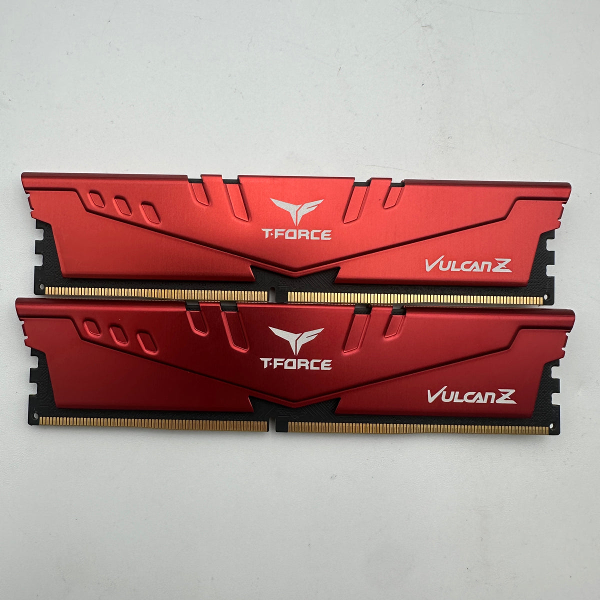TeamGroup 16GB (2x8GB) DDR4 Memory Kit