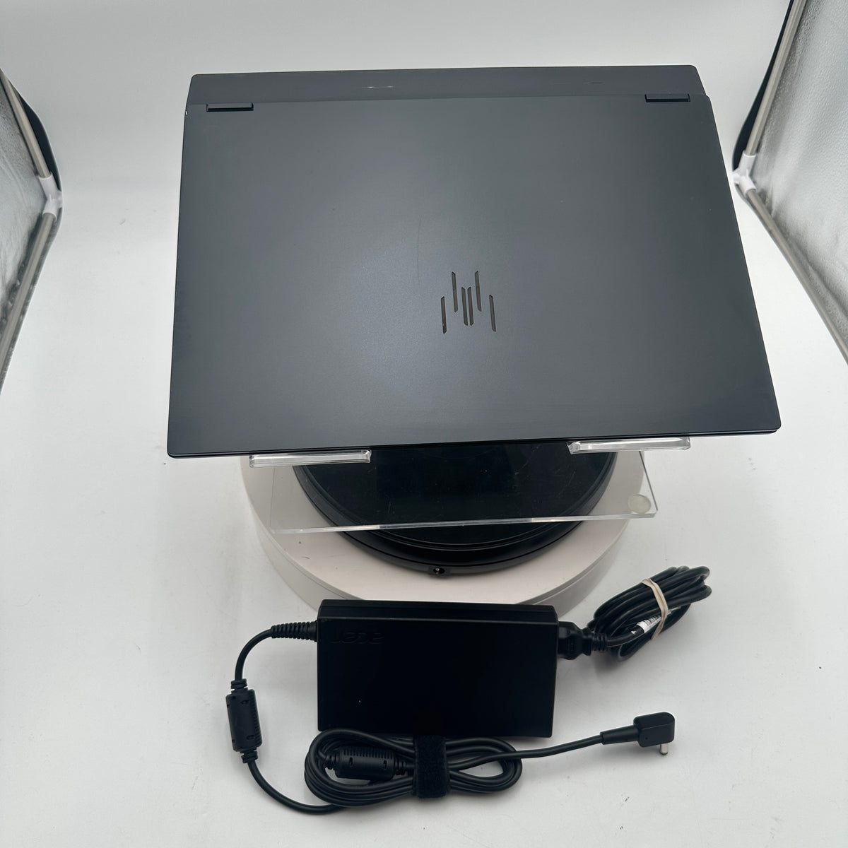 Acer Predator Helios Neo 16S Ultra 9 (2.7ghz) 16GB RAM 1TB SSD RTX 5070