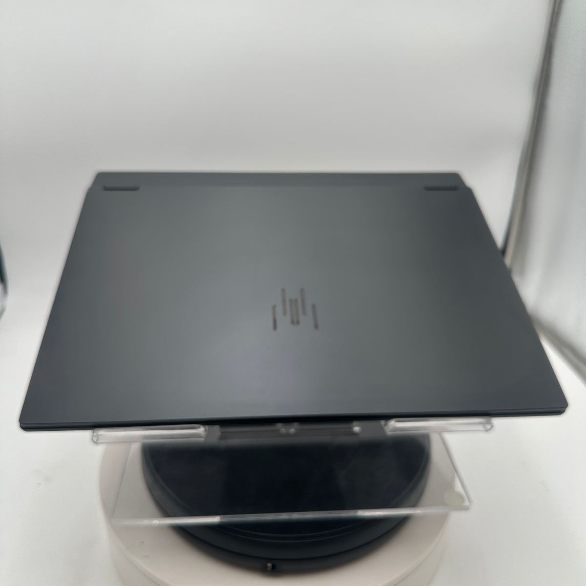 Acer Predator Helios Neo 16S Ultra 9 (2.7ghz) 16GB RAM 1TB SSD RTX 5070