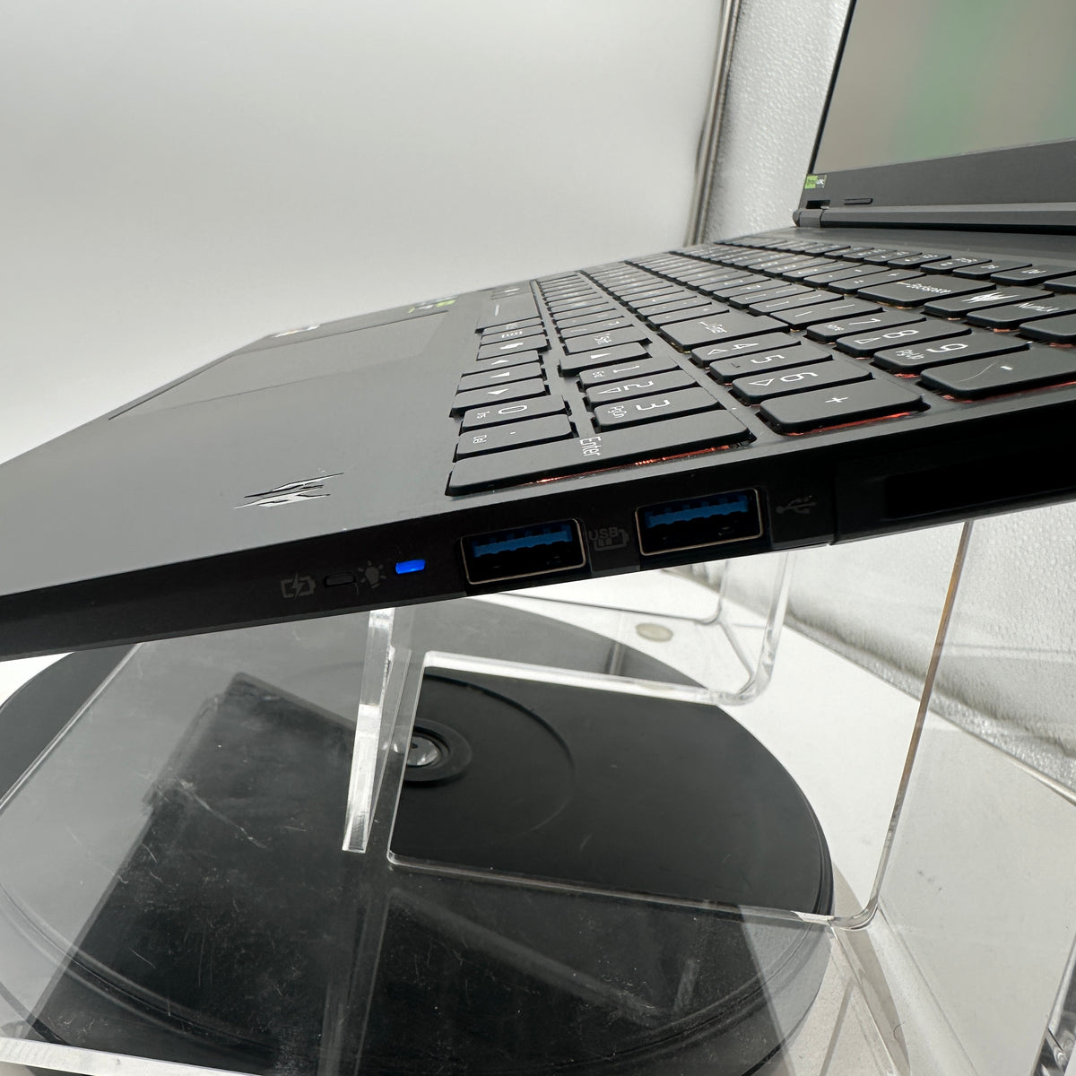 Acer Predator Helios Neo 16S Ultra 9 (2.7ghz) 16GB RAM 1TB SSD RTX 5070
