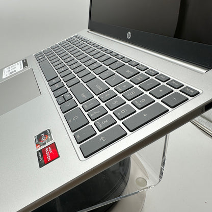 HP 15-FC0025DX 15-inch Laptop AMD Ryzen 5 8GB 500GB