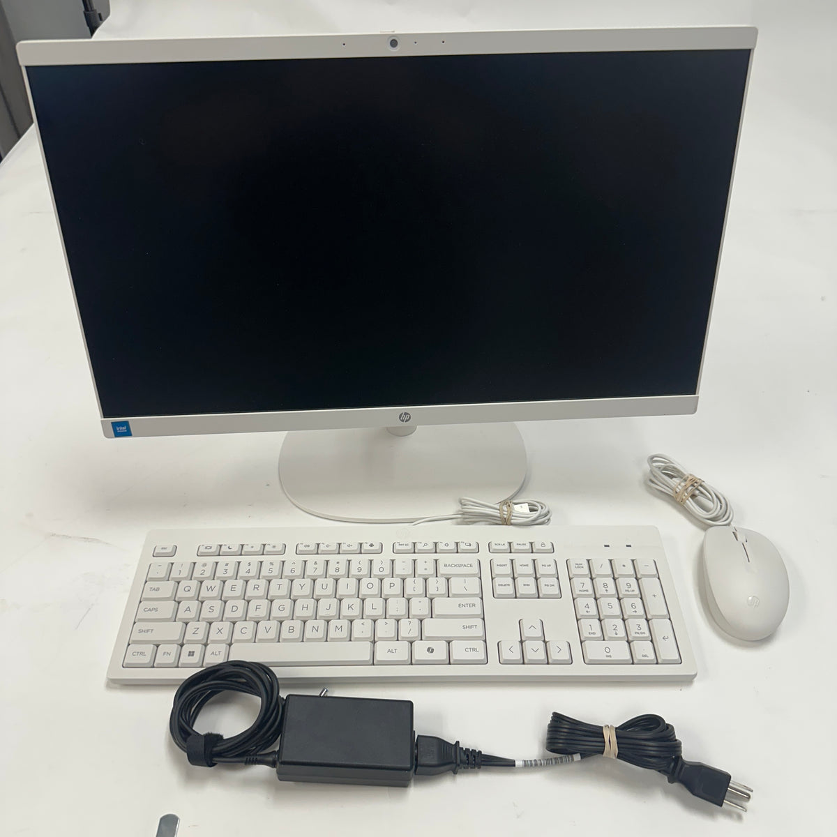 HP All-in-One Desktop 22-dg0034 Intel N100 800mhz, 8GB, 128GB