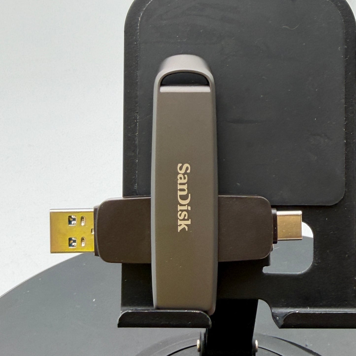 SanDisk Extreme PRO Dual Drive 512GB