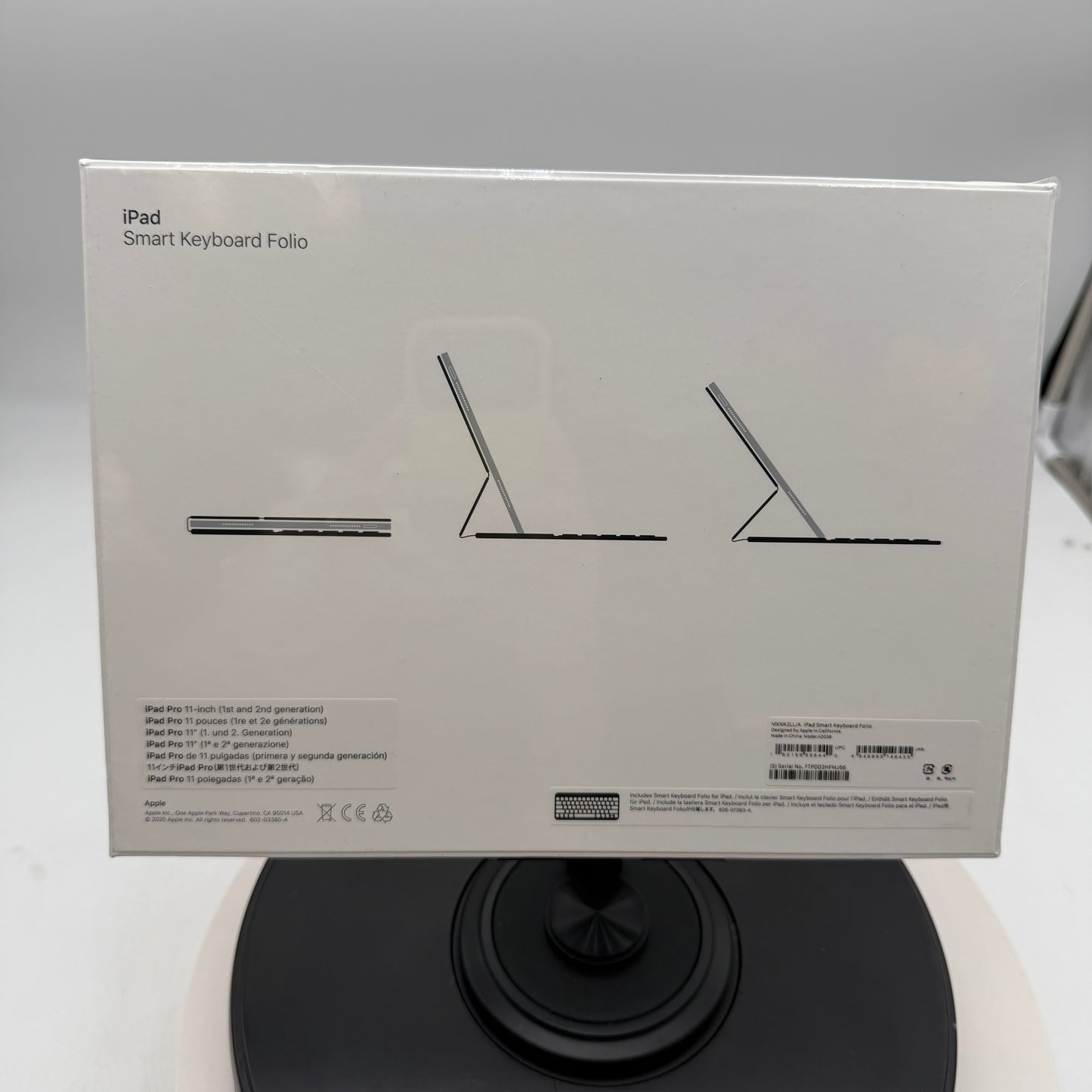 Apple iPad Smart Keyboard Folio A2038 11 Inch