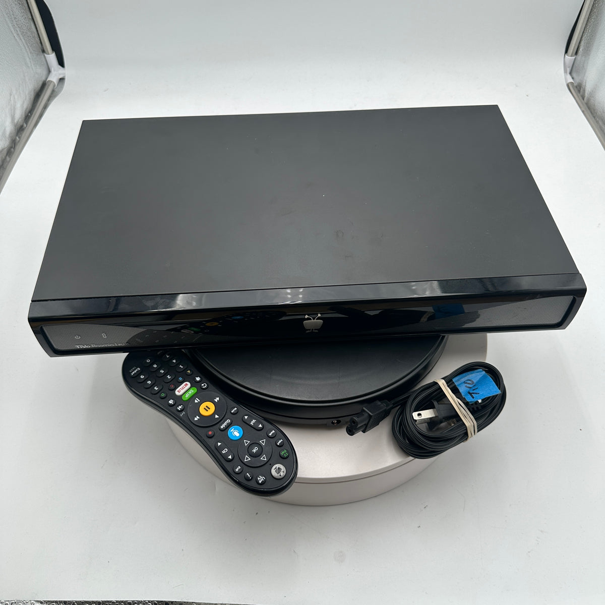 TiVo Roamio TCD848000 DVR with Lifetime Service Black No Cable Card