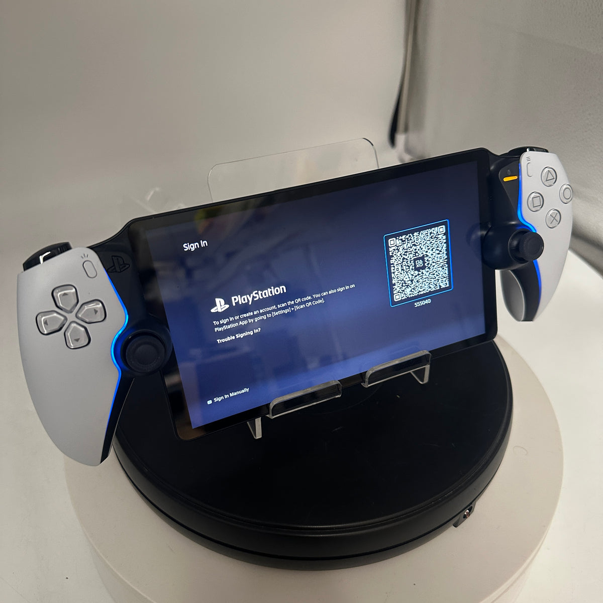 Sony PlayStation Portal (CFI-Y1001) Remote Play Handheld Gaming System